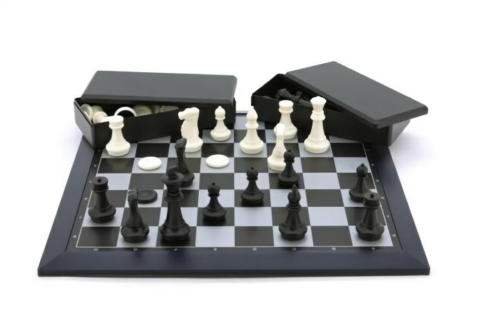 Chess Sets |   Chess Set – 16" Magnetic Black & White Chess Chess Sets